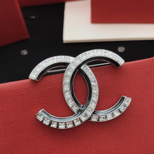 Cheap Chanel Brooches For Women #1414368 Replica Wholesale [$29.00 USD] [ITEM#1414368] on Replica Chanel Brooches
