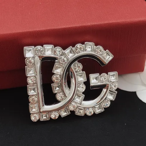 Cheap Dolce &amp; Gabbana Brooches For Women #1414371 Replica Wholesale [$32.00 USD] [ITEM#1414371] on Replica Dolce &amp; Gabbana Brooches