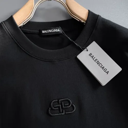 Cheap Balenciaga T-Shirts Short Sleeved For Unisex #1414490 Replica Wholesale [$42.00 USD] [ITEM#1414490] on Replica Balenciaga T-Shirts