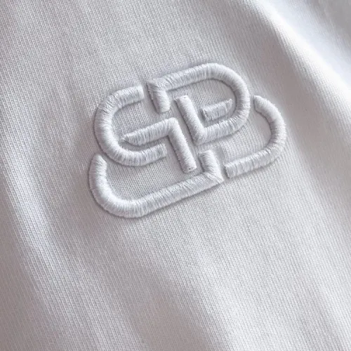 Cheap Balenciaga T-Shirts Short Sleeved For Unisex #1414492 Replica Wholesale [$42.00 USD] [ITEM#1414492] on Replica Balenciaga T-Shirts
