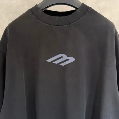 Cheap Balenciaga T-Shirts Short Sleeved For Unisex #1414495 Replica Wholesale [$48.00 USD] [ITEM#1414495] on Replica Balenciaga T-Shirts