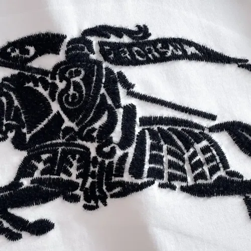 Cheap Burberry T-Shirts Short Sleeved For Unisex #1414522 Replica Wholesale [$42.00 USD] [ITEM#1414522] on Replica Burberry T-Shirts