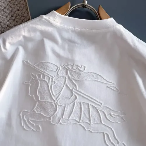 Cheap Burberry T-Shirts Short Sleeved For Unisex #1414524 Replica Wholesale [$42.00 USD] [ITEM#1414524] on Replica Burberry T-Shirts