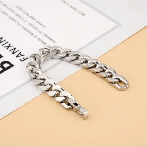 Cheap Louis Vuitton LV Bracelets #1414541 Replica Wholesale [$27.00 USD] [ITEM#1414541] on Replica Louis Vuitton LV Bracelets