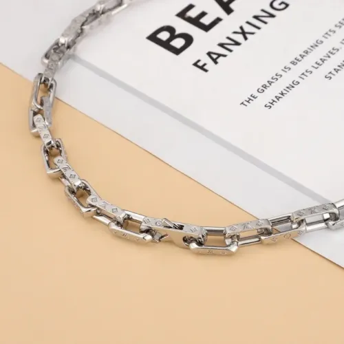 Cheap Louis Vuitton Necklaces #1414546 Replica Wholesale [$34.00 USD] [ITEM#1414546] on Replica Louis Vuitton Necklaces