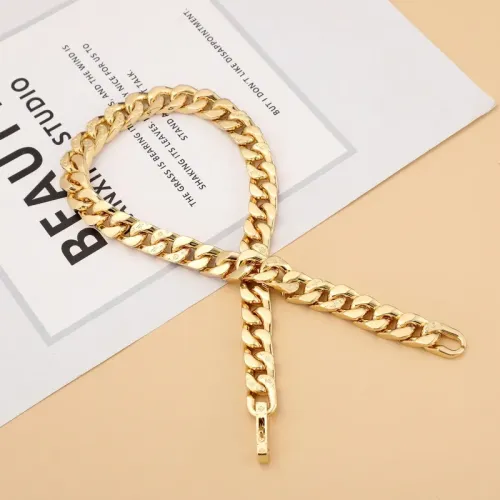 Cheap Louis Vuitton Necklaces #1414550 Replica Wholesale [$39.00 USD] [ITEM#1414550] on Replica Louis Vuitton Necklaces
