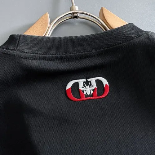 Cheap Christian Dior T-Shirts Short Sleeved For Unisex #1414553 Replica Wholesale [$42.00 USD] [ITEM#1414553] on Replica Christian Dior T-Shirts