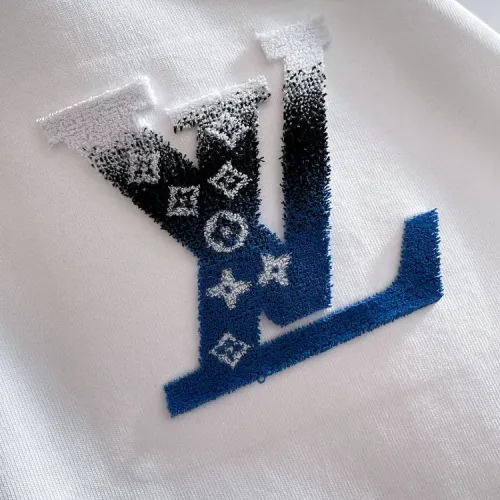 Cheap Louis Vuitton LV T-Shirts Short Sleeved For Unisex #1414561 Replica Wholesale [$42.00 USD] [ITEM#1414561] on Replica Louis Vuitton LV T-Shirts