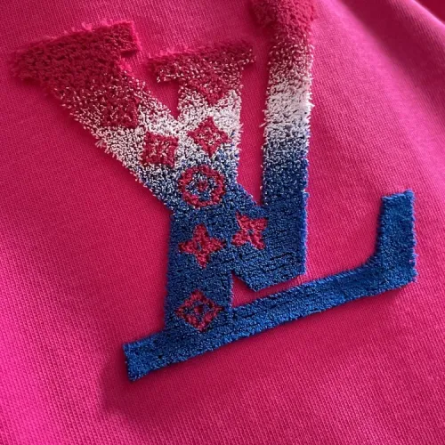 Cheap Louis Vuitton LV T-Shirts Short Sleeved For Unisex #1414563 Replica Wholesale [$42.00 USD] [ITEM#1414563] on Replica Louis Vuitton LV T-Shirts