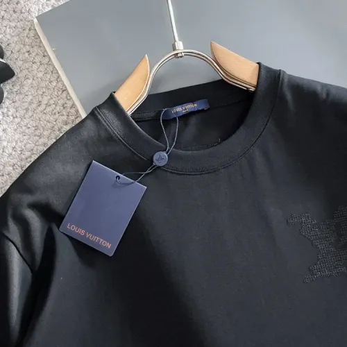 Cheap Louis Vuitton LV T-Shirts Short Sleeved For Unisex #1414573 Replica Wholesale [$42.00 USD] [ITEM#1414573] on Replica Louis Vuitton LV T-Shirts