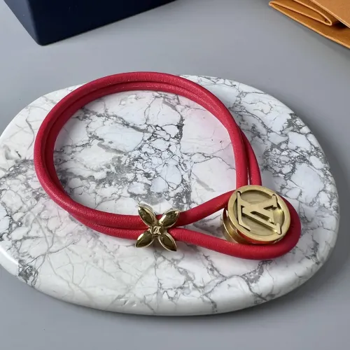 Louis Vuitton LV Bracelets #1414574