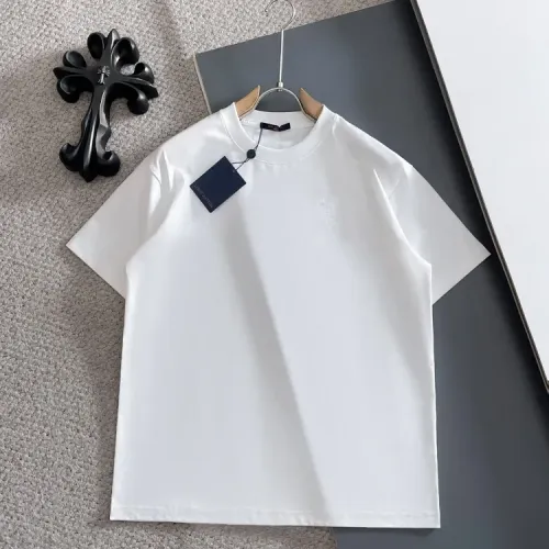 Cheap Louis Vuitton LV T-Shirts Short Sleeved For Unisex #1414575 Replica Wholesale [$42.00 USD] [ITEM#1414575] on Replica Louis Vuitton LV T-Shirts