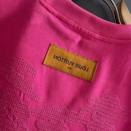 Cheap Louis Vuitton LV T-Shirts Short Sleeved For Unisex #1414577 Replica Wholesale [$42.00 USD] [ITEM#1414577] on Replica Louis Vuitton LV T-Shirts