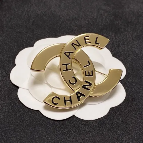 Cheap Chanel Brooches For Women #1414640 Replica Wholesale [$29.00 USD] [ITEM#1414640] on Replica Chanel Brooches