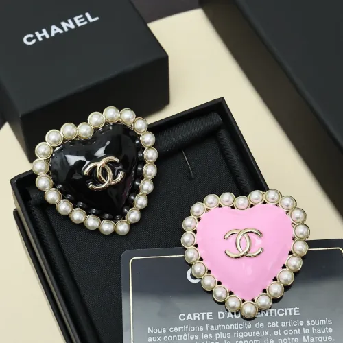 Cheap Chanel Brooches For Women #1414644 Replica Wholesale [$27.00 USD] [ITEM#1414644] on Replica Chanel Brooches