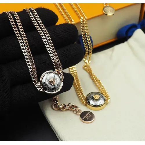 Cheap Versace Necklaces #1414711 Replica Wholesale [$29.00 USD] [ITEM#1414711] on Replica Versace Necklaces