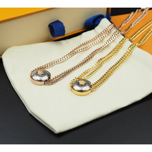 Cheap Versace Necklaces #1414712 Replica Wholesale [$29.00 USD] [ITEM#1414712] on Replica Versace Necklaces