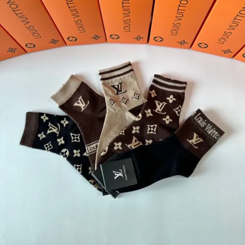 Cheap Louis Vuitton LV Socks #1414846 Replica Wholesale [$27.00 USD] [ITEM#1414846] on Replica Louis Vuitton LV Socks