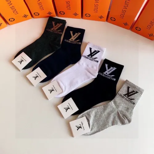 Cheap Louis Vuitton LV Socks #1414847 Replica Wholesale [$27.00 USD] [ITEM#1414847] on Replica Louis Vuitton LV Socks