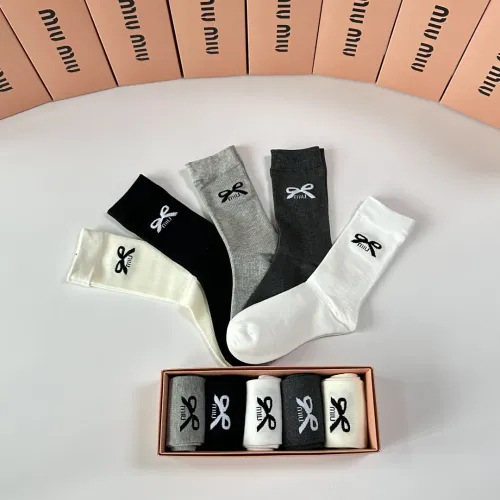Cheap MIU MIU Socks #1414880 Replica Wholesale [$29.00 USD] [ITEM#1414880] on Replica MIU MIU Socks
