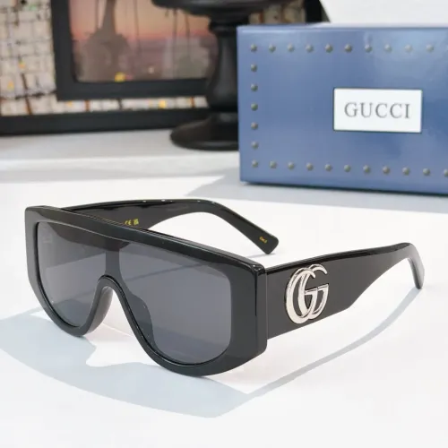Gucci AAA Quality Sunglasses #1415072