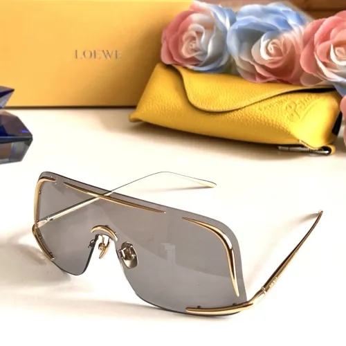LOEWE AAA Quality Sunglasses #1415087