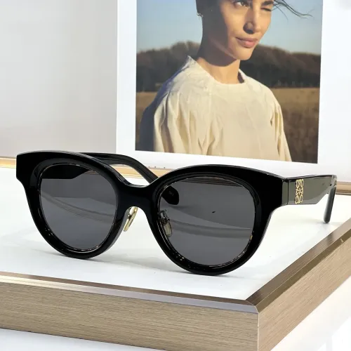 LOEWE AAA Quality Sunglasses #1415222