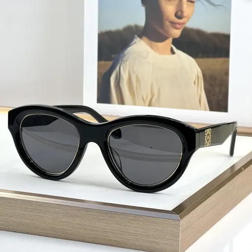 LOEWE AAA Quality Sunglasses #1415226