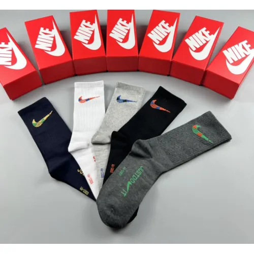 Cheap Nike Socks #1415271 Replica Wholesale [$29.00 USD] [ITEM#1415271] on Replica Nike Socks