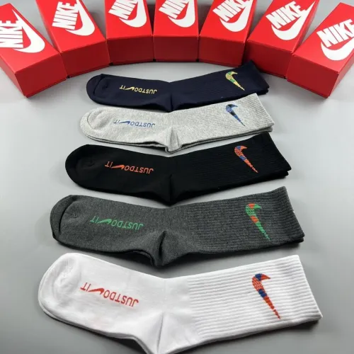 Cheap Nike Socks #1415271 Replica Wholesale [$29.00 USD] [ITEM#1415271] on Replica Nike Socks