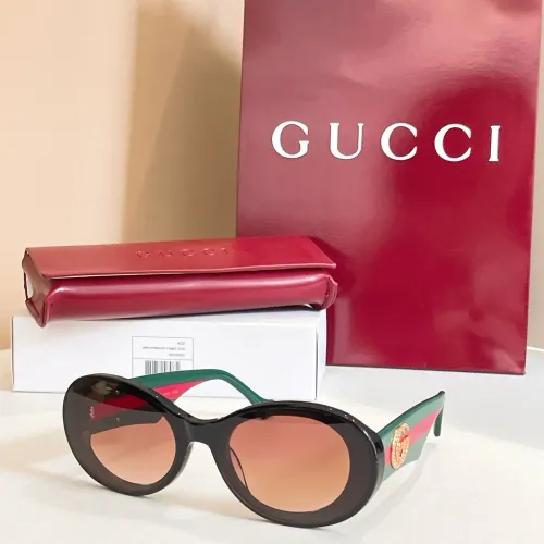 Gucci AAA Quality Sunglasses #1415285