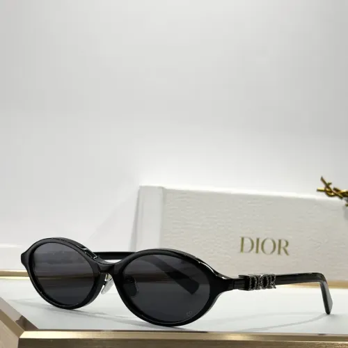 Christian Dior AAA Quality Sunglasses #1415427