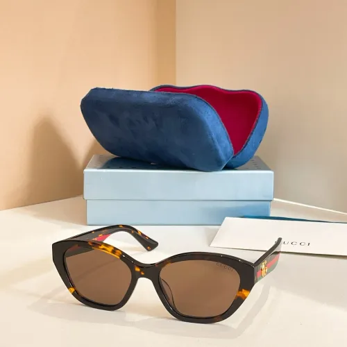 Gucci AAA Quality Sunglasses #1415442