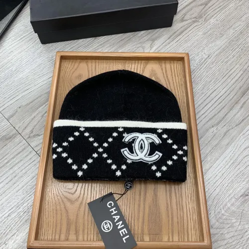 Chanel Caps #1415540