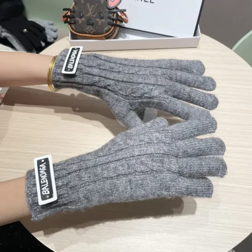 Cheap Balenciaga Gloves For Women #1415584 Replica Wholesale [$40.00 USD] [ITEM#1415584] on Replica Balenciaga Gloves