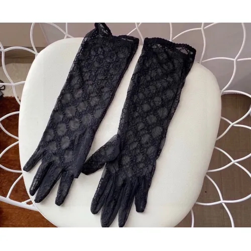 Gucci Gloves For Women #1415590