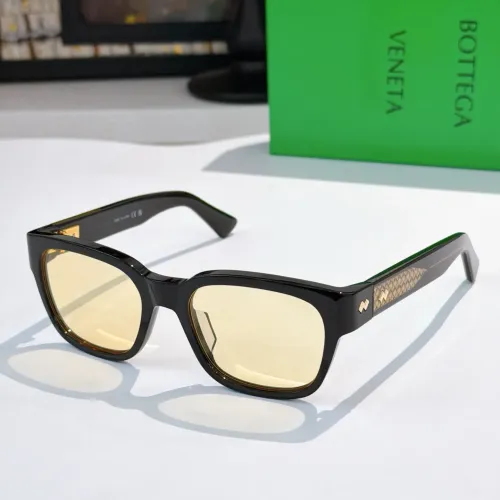Bottega Veneta AAA Quality Sunglasses #1415739