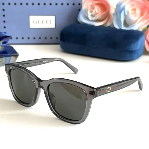 Gucci AAA Quality Sunglasses #1415831