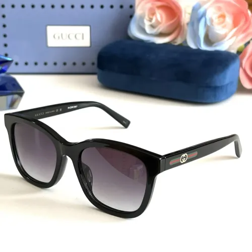 Gucci AAA Quality Sunglasses #1415832