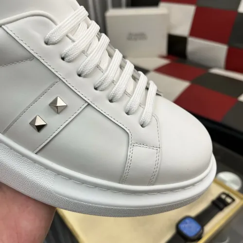 Cheap Alexander McQueen Casual Shoes For Men #1415926 Replica Wholesale [$100.00 USD] [ITEM#1415926] on Replica Alexander McQueen Casual Shoes