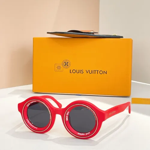 Louis Vuitton AAA Quality Sunglasses #1415956