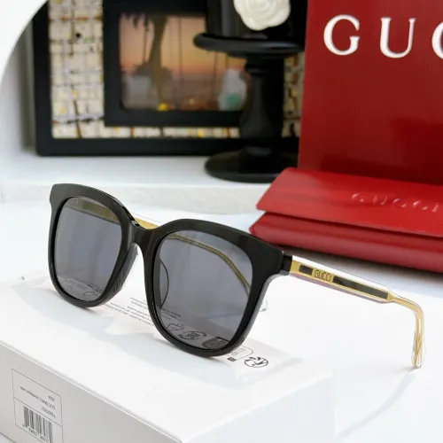 Gucci AAA Quality Sunglasses #1415962