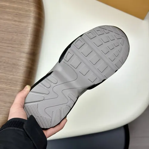 Cheap Louis Vuitton Casual Shoes For Men #1416062 Replica Wholesale [$140.00 USD] [ITEM#1416062] on Replica Louis Vuitton Casual Shoes