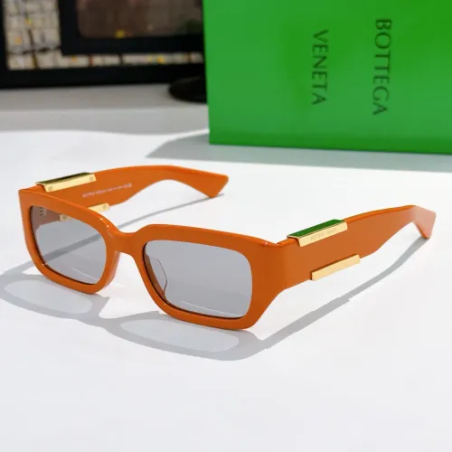 Bottega Veneta AAA Quality Sunglasses #1416236
