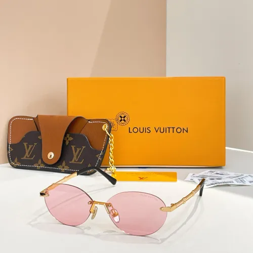 Louis Vuitton AAA Quality Sunglasses #1416326