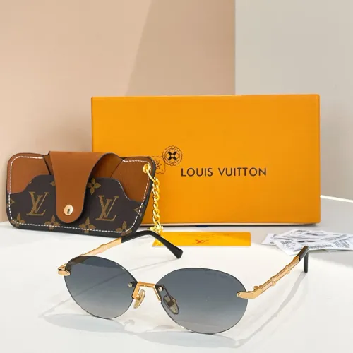 Louis Vuitton AAA Quality Sunglasses #1416328