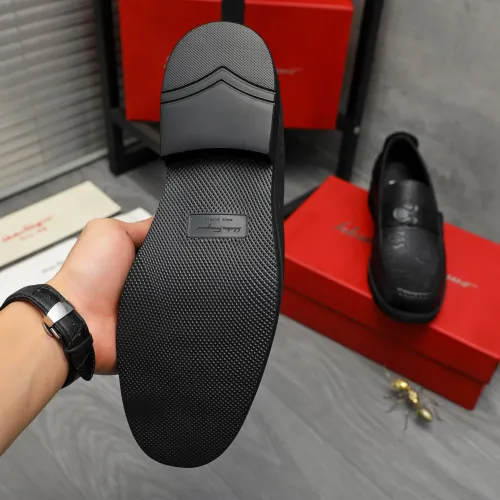 Cheap Salvatore Ferragamo Leather Shoes For Men #1416446 Replica Wholesale [$98.00 USD] [ITEM#1416446] on Replica Salvatore Ferragamo Leather Shoes