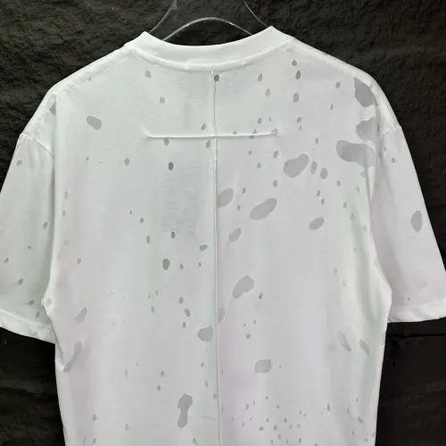 Cheap Givenchy T-Shirts Short Sleeved For Unisex #1416490 Replica Wholesale [$40.00 USD] [ITEM#1416490] on Replica Givenchy T-Shirts