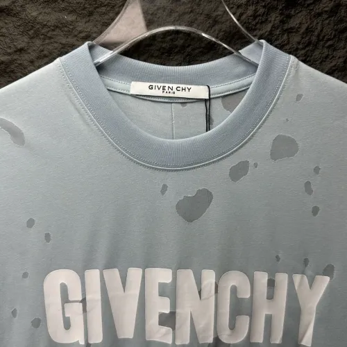 Cheap Givenchy T-Shirts Short Sleeved For Unisex #1416492 Replica Wholesale [$40.00 USD] [ITEM#1416492] on Replica Givenchy T-Shirts