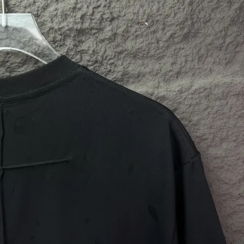 Cheap Givenchy T-Shirts Short Sleeved For Unisex #1416493 Replica Wholesale [$40.00 USD] [ITEM#1416493] on Replica Givenchy T-Shirts